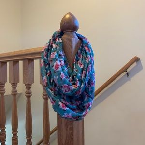 Floral print infinity scarf